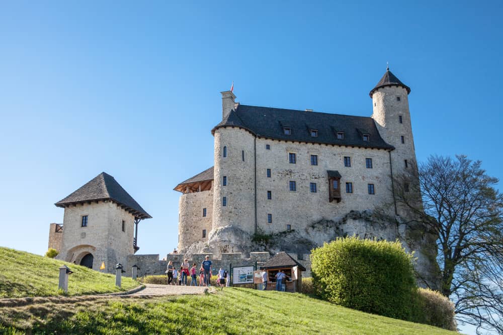 Bobolice村的城堡